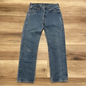 Vintage 90s Levi’s 501xx USA Button Fly jeans tagged 33x30 fit 29x29 1996